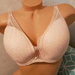 Chantelle C36820 Festivite Plunge Lined Underwire